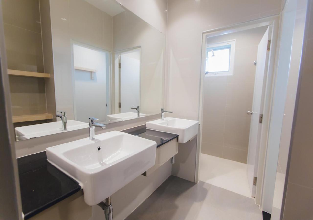 Bloom Guesthouse شيانغ ماي المظهر الخارجي الصورة
